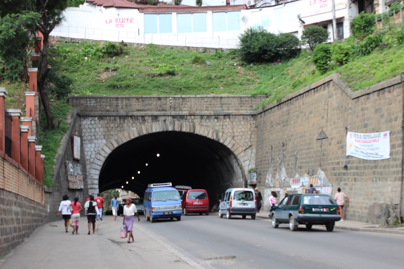 Tunnel reliant Anosy à Analakely, près de l'ACSA.