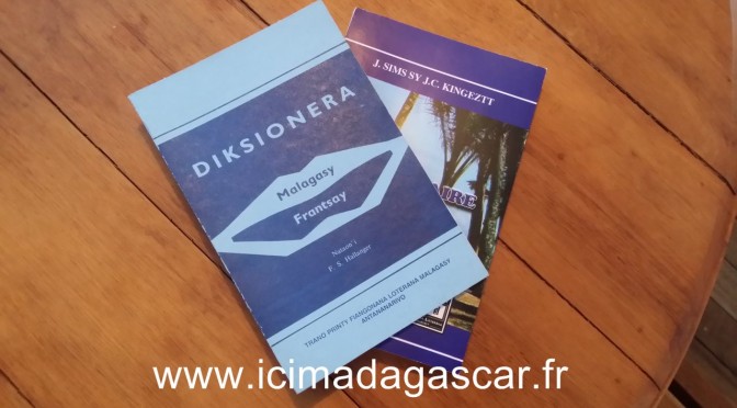 La panoplie de dictionnaires pour apprendre le malgache